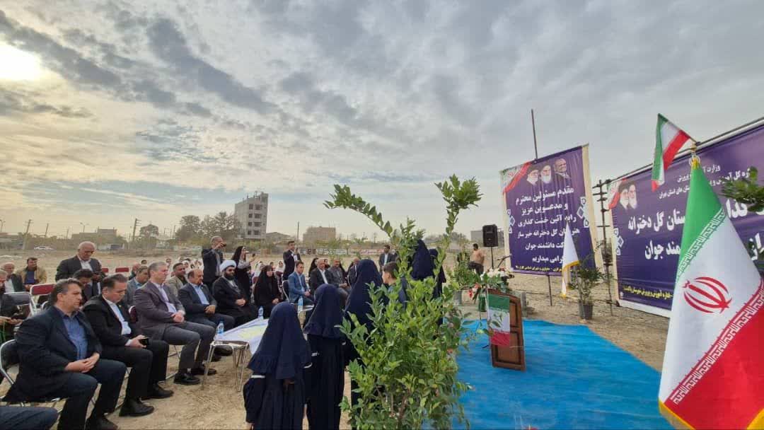 خشت گذاری مدرسه پاکدشت