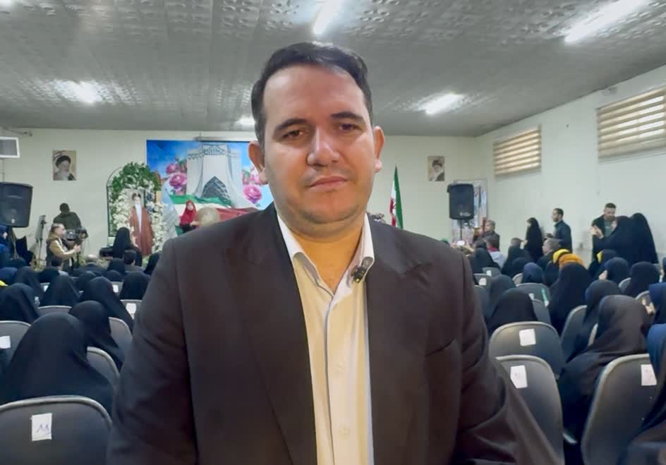 مدیر آموزش و پرورش اسلامشهر 